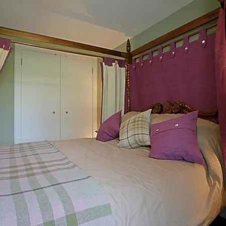 Highland Club Scotland Apartments Fort Augustus Room photo
